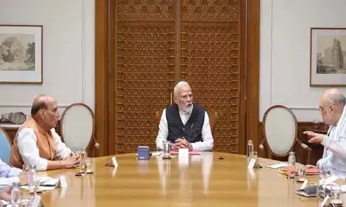 కేబినెట్ సమావేశంలో కీలక నిర్ణయాలు తీసుకున్న కేంద్రం.. మెట్రో విస్తరణకు రూ.9,858 కోట్లు