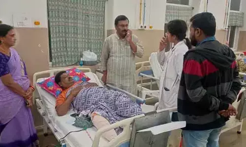 జర్నలిస్టు రవీందర్ కు బీజేఎల్పీ నేత ఏలేటి పరామర్శ