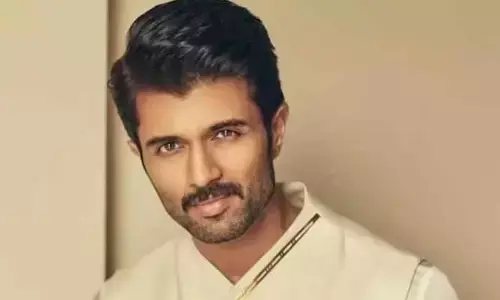వాళ్లు నా ప్రాణాలు తోడేస్తున్నారు.. ఎప్పుడూ చేయలేదని చెప్పినా వినడం లేదంటూ విజయ్ షాకింగ్ పోస్ట్