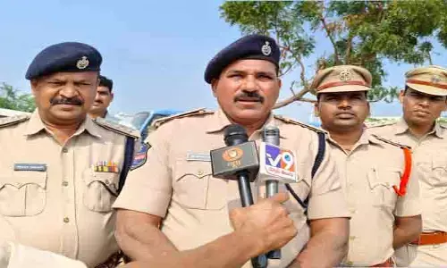 శాంతి భద్రతల పరిరక్షణకు నిరంతరం పోలీసుల మాక్‌ డ్రిల్‌