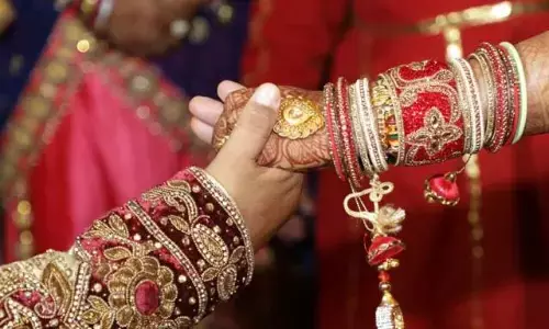 స్మృతి పెళ్లిపై హీరోయిన్ సంచలన పోస్ట్
