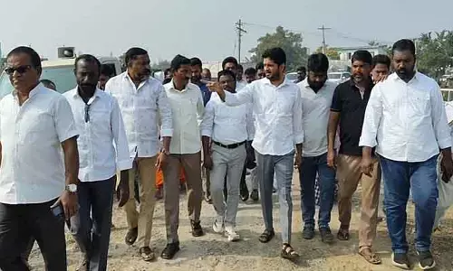 హుజూరాబాద్ అభివృద్ధికి మ‌రిన్ని నిధులు : కాంగ్రెస్ ఇన్ చార్జి వొడితల ప్రణవ్