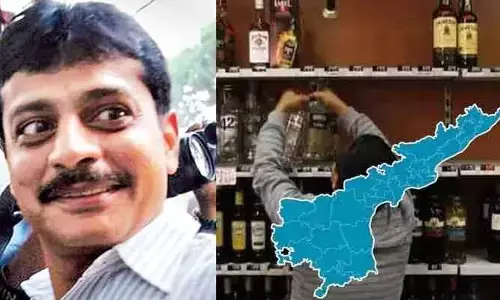 లిక్కర్ కేసు విచారణ .. సిట్ అదుపులో జగన్ సన్నిహితుడు నర్రెడ్డి సునీల్ రెడ్డి