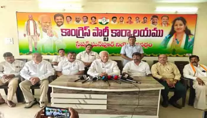 కేటీఆర్పై ఫైర్ అయిన ఎమ్మెల్యే కడియం శ్రీహరి కేటీఆర్పై ఫైర్ అయిన ఎమ్మెల్యే కడియం శ్రీహరి