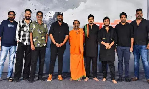 ‘వానర’లో ఆ సీన్స్ చూసి చాలా ఎమోషనల్ అయ్యాను.. మంచు మనోజ్ ఆసక్తికర కామెంట్స్