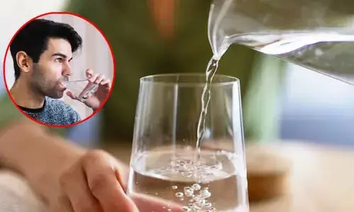 చలికాలం కదా అని వాటర్ తక్కువగా తాగుతున్నారా..? ఈ రిస్క్ తప్పదు!