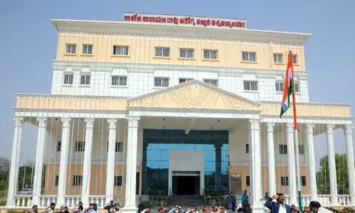 కాళోజీ యూనివర్సిటీ VC నందకుమార్ రాజీనామా