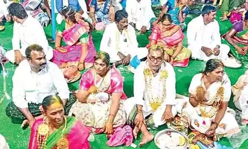 మూడేళ్లకొకసారి పెళ్లి చేసుకుంటున్న దంపతులు.. ఆ ఊరిలో వింత ఆచారం