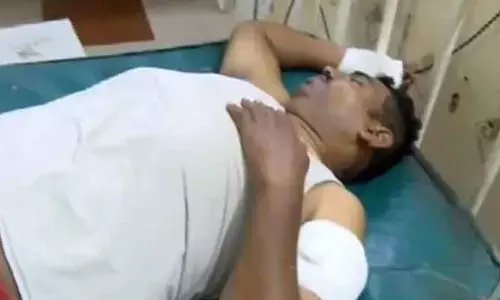 కోవూరు షుగర్ ఫ్యాక్టరీ వద్ద పోలీసుల కాల్పులు