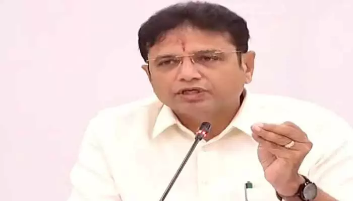 అవగాహన లేకుండా మాట్లాడకండి.. ప్రతిపక్షాల విమర్శలకు శ్రీధర్ బాబు కౌంటర్ అవగాహన లేకుండా మాట్లాడకండి.. ప్రతిపక్షాల విమర్శలకు శ్రీధర్ బాబు కౌంటర్