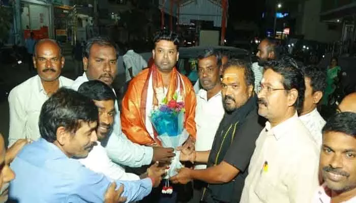 విదేశాలలో బీసీ సంఘం బలోపేతానికి కృషి చేస్తాం : దూదిగాని కిరణ్ కుమార్ విదేశాలలో బీసీ సంఘం బలోపేతానికి కృషి చేస్తాం : దూదిగాని కిరణ్ కుమార్