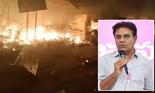 సకాలంలో ఫైర్ ఇంజన్లు రాలేదు! కొండగట్టు భారీ అగ్నిప్రమాద ఘటనపై కేటీఆర్ తీవ్ర ఆరోపణలు