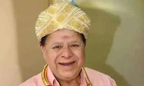 ఫిల్మ్ ఇండస్ట్రీలో విషాదం.. ప్రముఖ హాస్యనటుడు కన్నుమూత..