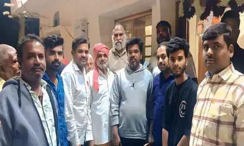 మోచి కులస్తుల సమస్యలు పరిష్కరిస్తా : జ‌గ్గారెడ్డి