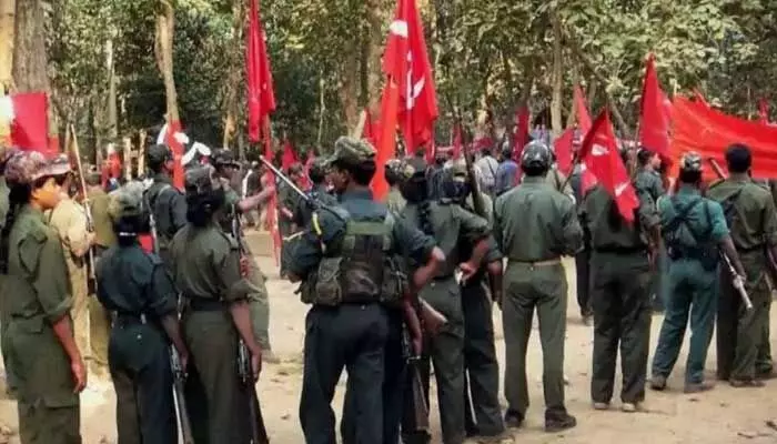 మావోయిస్టు పార్టీకి మరో భారీ ఎదురుదెబ్బ మావోయిస్టు పార్టీకి మరో భారీ ఎదురుదెబ్బ