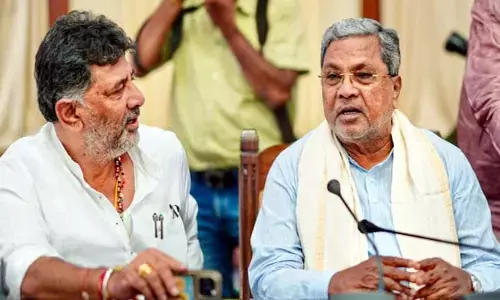 కర్ణాటక పీఠం ‘మార్పు’ సంకేతాలు..
