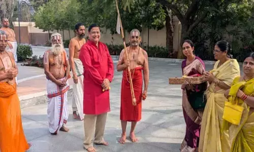 అరుదైన ఘనత భగవద్గీతకే దక్కింది.. నమో వందే గోమాతరం నేషనల్​ ప్రెసిడెంట్ వ్యాఖ్యలు