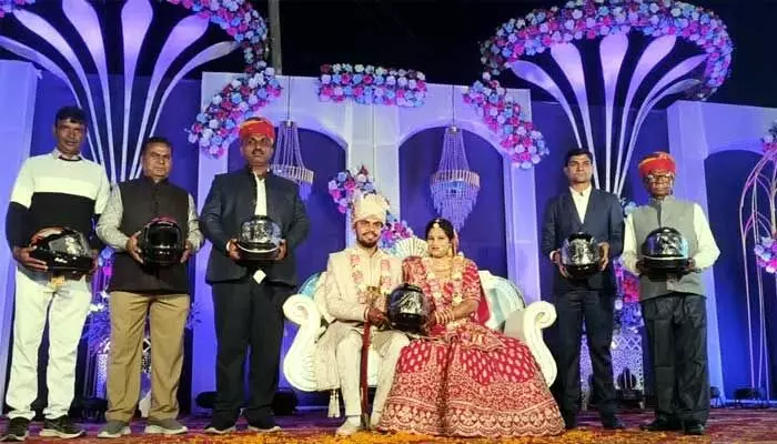 పెళ్ళికి వచ్చిన బంధువులకు అదిరిపోయే రిటర్న్ గిఫ్టులు పెళ్ళికి వచ్చిన బంధువులకు అదిరిపోయే రిటర్న్ గిఫ్టులు