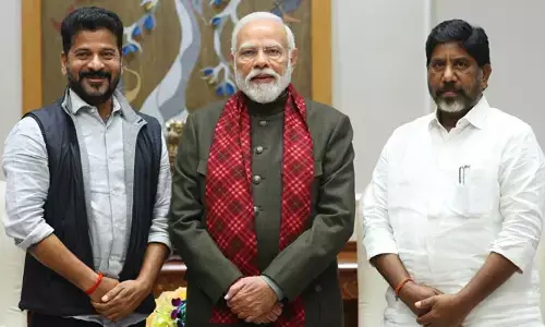 Delhi Tour: ఢిల్లీకి బయలుదేరిన సీఎం రేవంత్, డిప్యూటీ సీఎం భట్టి.. ఎందుకంటే?