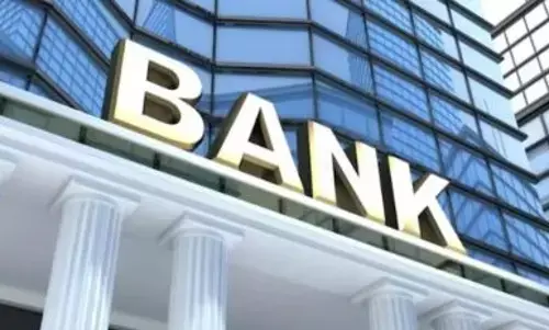 PSBs: పీఎస్‌యూ బ్యాంకుల్లో ఎఫ్‌డీఐ పరిమితిని పెంచే ప్రతిపాదన లేదు: ఆర్థిక శాఖ