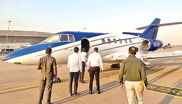 ఫాల్కన్ కంపెనీ విమానాన్ని వేలానికి పెట్టిన ఈడి ఫాల్కన్ కంపెనీ విమానాన్ని వేలానికి పెట్టిన ఈడి