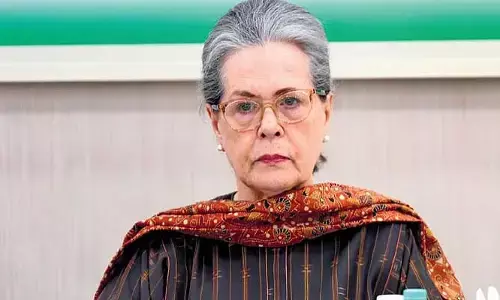 కోలుకొని డిశ్చార్జ్ అయిన సోనియా గాంధీ