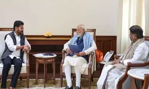 BC Reservations:  మీరు చెప్పేది మేము నమ్మాలి..సీఎం ఢిల్లీ టూర్ పై టి. చిరంజీవులు సెటైర్లు