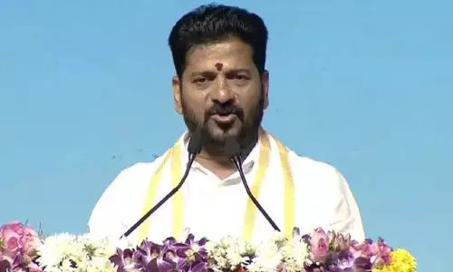 CM Revanth Reddy: కిరికిరిగాళ్లను పక్కన పెట్టండి.. సర్పంచ్ ఎన్నికలపై రేవంత్ రెడ్డి కీలక వ్యాఖ్యలు