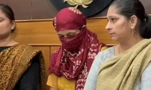 లేడీ కిల్లర్.. అందంగా ఉన్నారని ముగ్గురిని.. చివరికి కన్న కొడుకుని కూడా!?