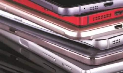 Smartphone Exports: అమెరికాకు మూడు రెట్లు పెరిగిన స్మార్ట్‌ఫోన్ ఎగుమతులు