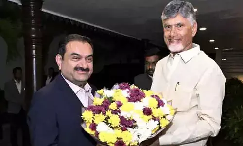 సీఎం చంద్రబాబు, మంత్రి లోకేశ్ లతో గౌతమ్ అదానీ భేటీ
