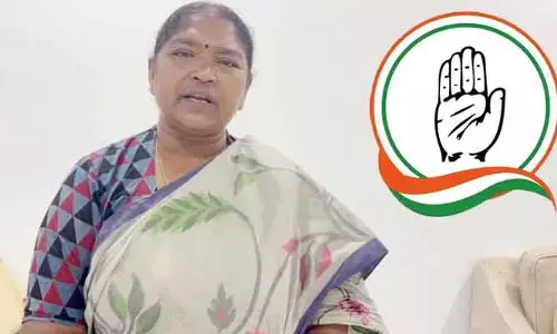 పంచాయతీ ఎన్నికలు.. మంత్రి సీతక్క స్వగ్రామంలో సర్పంచ్ ఏకగ్రీవం