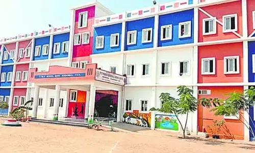 విద్యార్థినిపై మహిళా వైస్ ప్రిన్సిపాల్ లైంగిక వేధింపులు