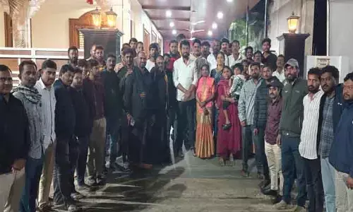 బీఆర్ఎస్ లో చేర‌డం అదృష్టంగా భావిస్తున్న:  విద్యావంతురాలు వసంత