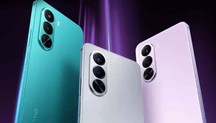 Realme P4x 5G: రియల్ మీ అదిరిపోయే ఫోన్..7,000mAh బ్యాటరీ, ధర ఎంతంటే Realme P4x 5G: రియల్ మీ అదిరిపోయే ఫోన్..7,000mAh బ్యాటరీ, ధర ఎంతంటే