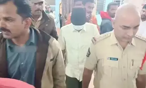 మదనపల్లె కిడ్నీ మార్పిడి కేసు.. లొంగిపోయిన డాక్టర్