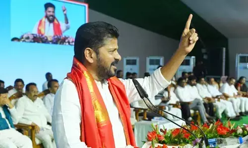 ఎవరితోనైనా కొట్లాడుతా.. ఢిల్లీనైనా ఢీ కొడుతా: CM రేవంత్