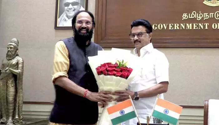 Uttam: తెలంగాణ రైజింగ్ గ్లోబల్ సమ్మిట్ కు రండి.. సీఎం స్టాలిన్ కు ఉత్తమ్ ఆహ్వానం Uttam: తెలంగాణ రైజింగ్ గ్లోబల్ సమ్మిట్ కు రండి.. సీఎం స్టాలిన్ కు ఉత్తమ్ ఆహ్వానం