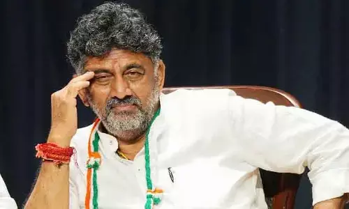 నేషనల్ హెరాల్డ్ కేసులో బిగ్ ట్విస్ట్.. డిప్యూటీ సీఎం డీకే శివకుమార్‌కు నోటీసులు