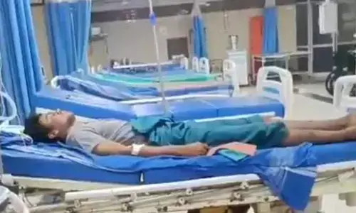 విజయనగరం జిల్లావాసుల మృతి బాధాకరం : మంత్రి అచ్చెన్నాయుడు
