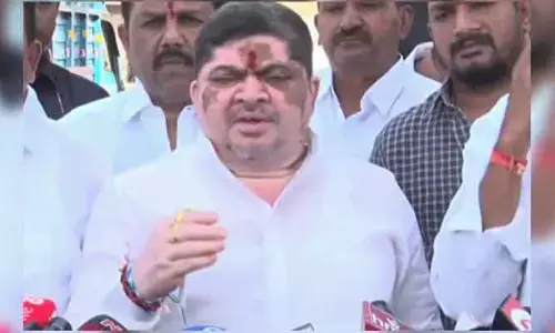 ఎవరో రెచ్చగొడితే బీసీలు బలి పశువులు కావొద్దు.. మంత్రి పొన్నం ప్రభాకర్