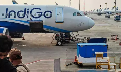 Indigo: రేపు 8 గంటల వరకు రీఫండ్ చేయండి.. ఇండిగోకు కేంద్రం తీవ్ర హెచ్చరికలు