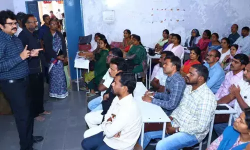 ఎన్నికల విధులకు హాజరు కాకపోతే సస్పెన్షన్: కలెక్టర్