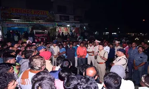 ఎన్నికలను వేలం పాట ద్వారా నిర్వహించడం చట్టరీత్యా నేరం : ఎస్పీ అఖిల్ మ‌హాజ‌న్