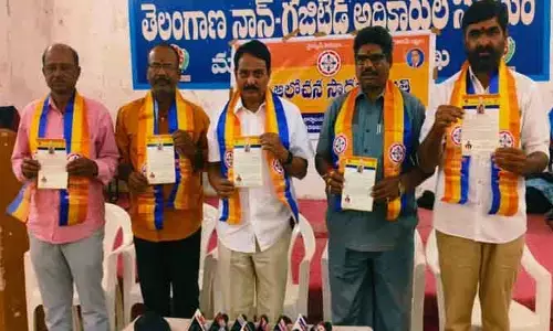 పెత్తందారి వ్యవస్థను ప్రశ్నించిన పండుగ సాయన్న