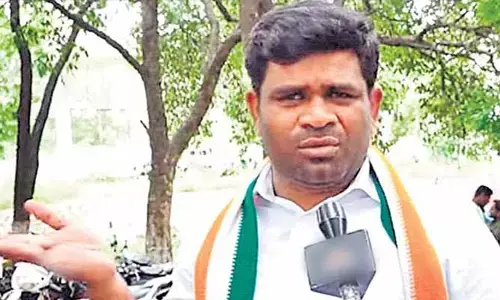 బీసీ సంఘాలు బీజేపీ, బీఆర్ఎస్ పార్టీలను నిలదీయాలి: చనగాని దయాకర్