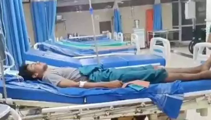 విజయనగరం జిల్లావాసుల మృతి బాధాకరం : మంత్రి అచ్చెన్నాయుడు విజయనగరం జిల్లావాసుల మృతి బాధాకరం : మంత్రి అచ్చెన్నాయుడు