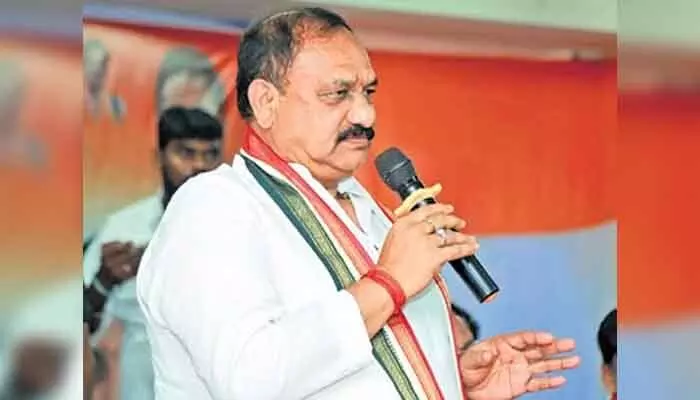 బీసీ యువకులెవరూ తొందరపడొద్దు.. టీపీసీసీ చీఫ్ మహేశ్ కుమార్ గౌడ్ బీసీ యువకులెవరూ తొందరపడొద్దు.. టీపీసీసీ చీఫ్ మహేశ్ కుమార్ గౌడ్