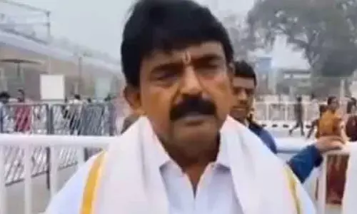 గోవిందమాల భక్తులను అన్నమయ్య బాటలో అనుమతించాలి : పేర్ని నాని