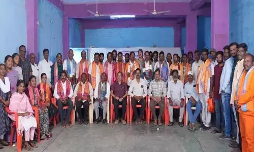 జీపీవోల సంఘం జిల్లా ప్ర‌ధాన కార్య‌ద‌ర్శిగా సురేష్ కుమార్